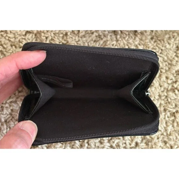 DIOR Beauty Black Patent Leather Zip Around Credit Card Holder Small Wallet - Picture 5 of 8